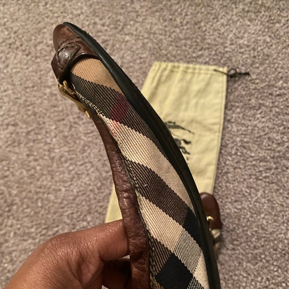 Authentic BURBERRY House Check Canvas Ballerinas - Picture 14 of 14